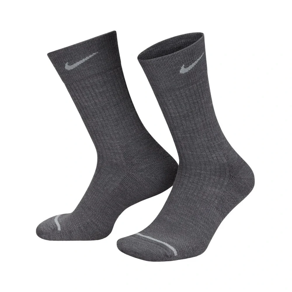 NEW 2 Pair Nike Everyday Wool Blend‎ Men's 6-8 Cushioned Crew Socks W 6-10 Grey